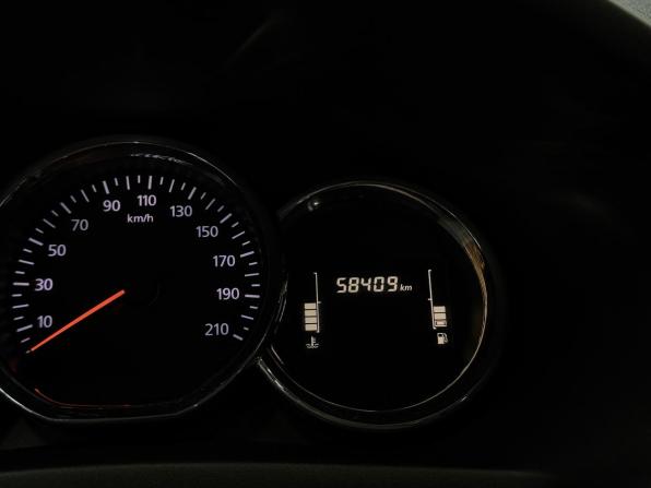 Renault Sandero II Рестайлинг с пробегом 2020 года, цена 1 060 000 рублей, 58301 км, хэтчбек, Автокод Объявления