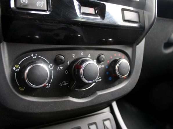 Renault Duster I Рестайлинг с пробегом 2016 года, цена 1 199 000 рублей, 186000 км, внедорожник, Автокод Объявления