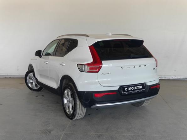 Volvo XC40 I с пробегом 2020 года, цена 2 082 000 рублей, 239431 км, внедорожник, Автокод Объявления