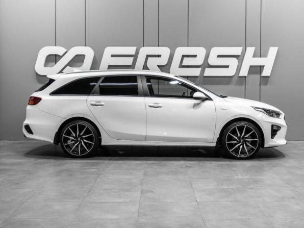 Kia Ceed III с пробегом 2019 года, цена 1 799 000 рублей, 105767 км, универсал, Автокод Объявления