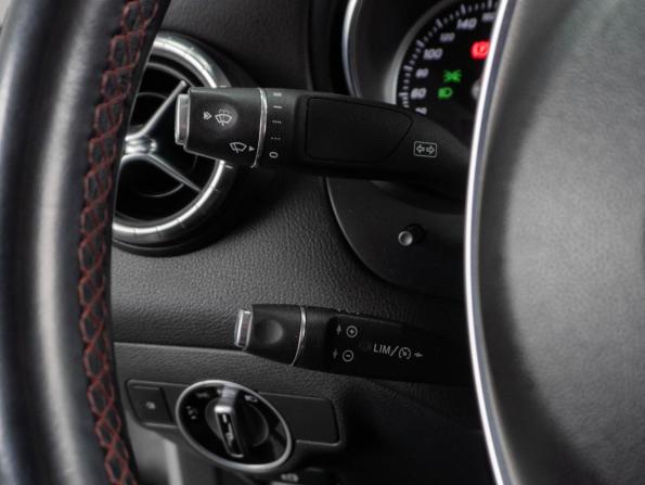Mercedes-Benz CLA I (C117 X117) Рестайлинг с пробегом 2016 года, цена 2 139 000 рублей, 165423 км, седан, Автокод Объявления