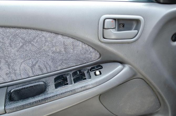 Toyota Avensis I с пробегом 2000 года, цена 230 000 рублей, 366000 км, седан, Автокод Объявления