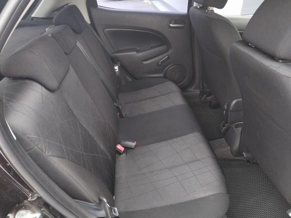 Mazda 2 II Рестайлинг (DE2) с пробегом 2010 года, цена 600 000 рублей, 193000 км, хэтчбек, Автокод Объявления