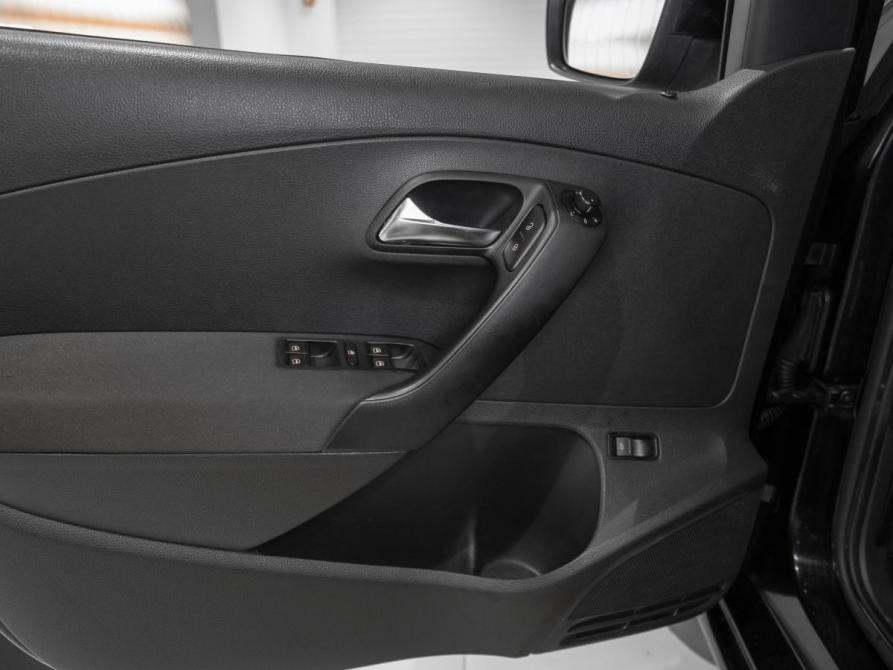 Volkswagen Polo V Москва  - изображение 16