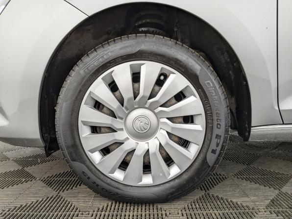 Skoda Rapid II с пробегом 2021 года, цена 1 470 000 рублей, 76273 км, лифтбек, Автокод Объявления
