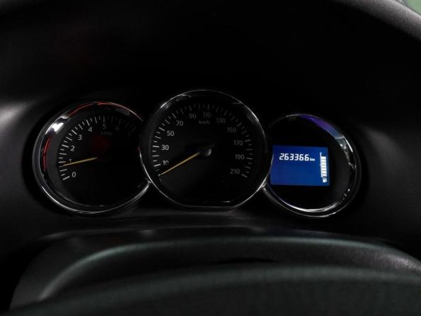 Renault Logan II с пробегом 2014 года, цена 519 000 рублей, 263365 км, седан, Автокод Объявления