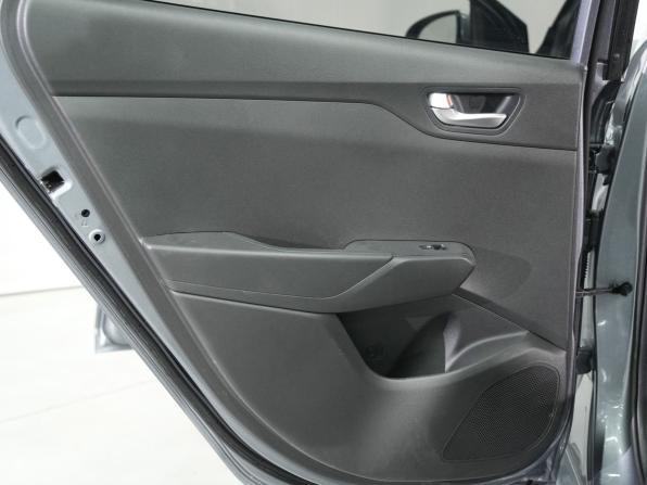 Hyundai Solaris II Рестайлинг с пробегом 2020 года, цена 1 375 000 рублей, 137200 км, седан, Автокод Объявления