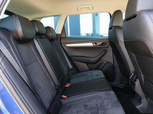 Skoda Karoq I с пробегом 2020 года, цена 2 239 000 рублей, 81985 км, внедорожник, Автокод Объявления