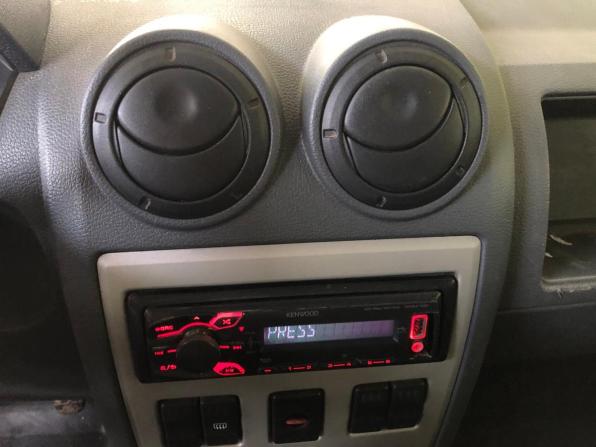 Renault Logan I с пробегом 2009 года, цена 99 000 рублей, 412486 км, седан, Автокод Объявления