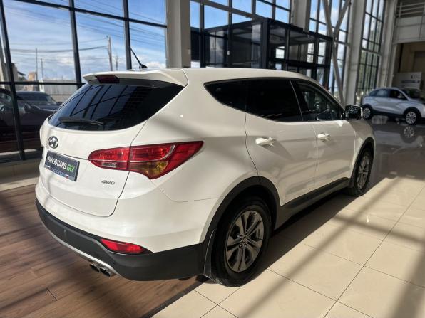 Hyundai Santa Fe III с пробегом 2013 года, цена 1 570 000 рублей, 224314 км, внедорожник, Автокод Объявления