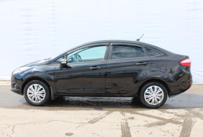Ford Fiesta Mk6 Рестайлинг с пробегом 2016 года, цена 810 000 рублей, 184619 км, седан, Автокод Объявления