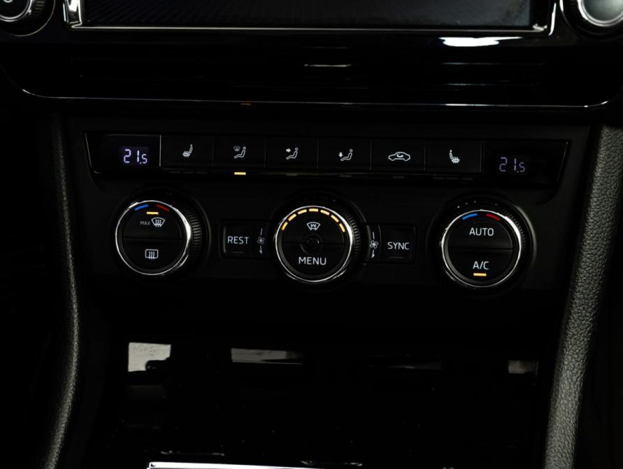 Skoda Superb III Санкт-Петербург  - изображение 16