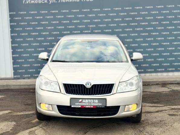 Skoda Octavia II (A5) Рестайлинг с пробегом 2013 года, цена 909 000 рублей, 196023 км, лифтбек, Автокод Объявления