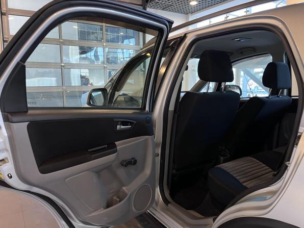 Suzuki SX4 I (Classic) Рестайлинг с пробегом 2014 года, цена 785 000 рублей, 105293 км, хэтчбек, Автокод Объявления