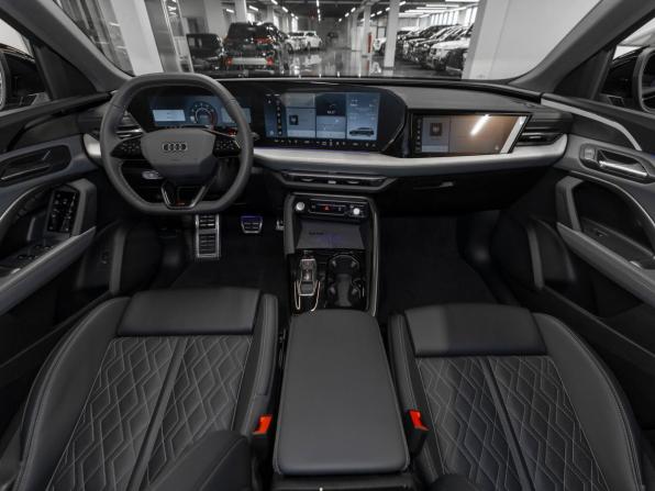 Audi Q5 III с пробегом 2025 года, цена 5 880 000 рублей, 100 км, внедорожник, Автокод Объявления