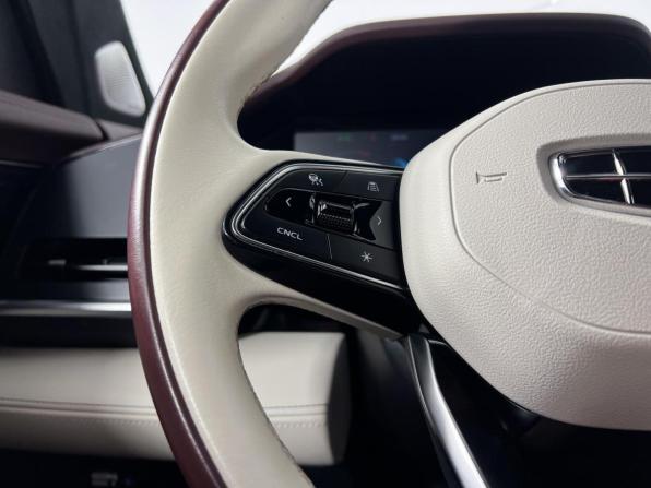 Geely Monjaro I с пробегом 2023 года, цена 2 769 900 рублей, 116181 км, внедорожник, Автокод Объявления