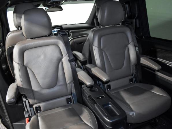 Mercedes-Benz V-Класс III (W447) Рестайлинг с пробегом 2019 года, цена 5 250 000 рублей, 208362 км, минивэн, Автокод Объявления