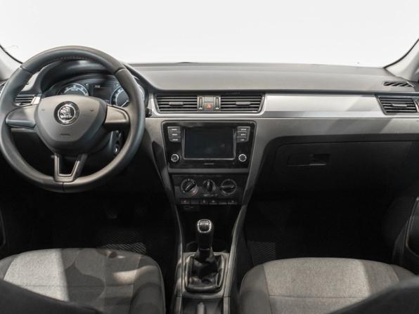 Skoda Rapid I Рестайлинг с пробегом 2019 года, цена 1 175 000 рублей, 186529 км, лифтбек, Автокод Объявления