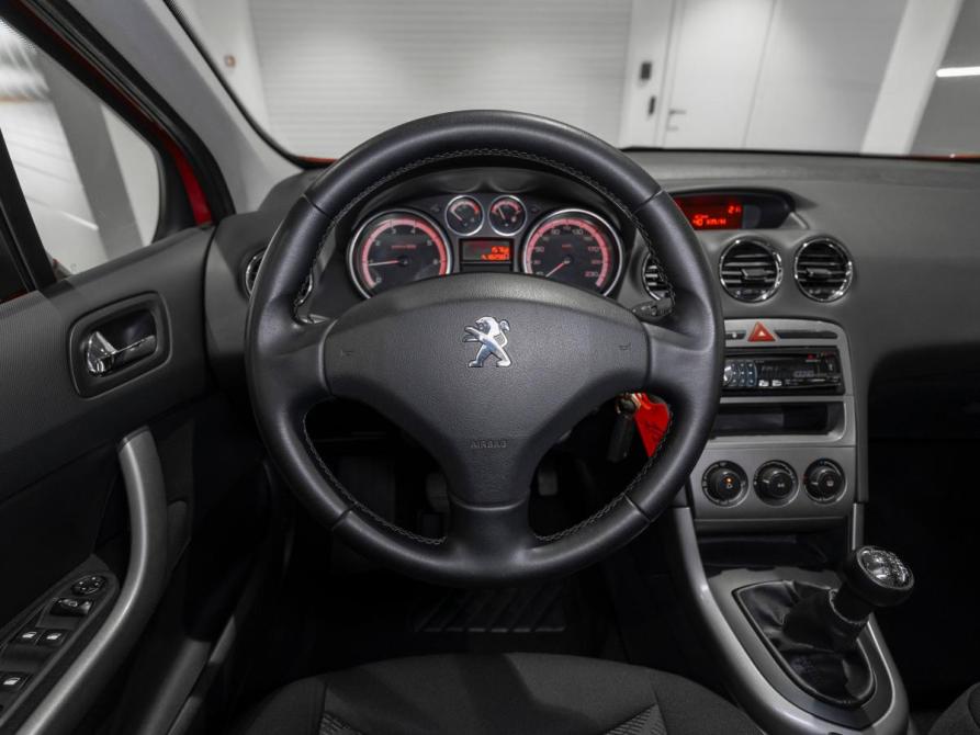 Peugeot 308 I Рестайлинг Москва  - изображение 10