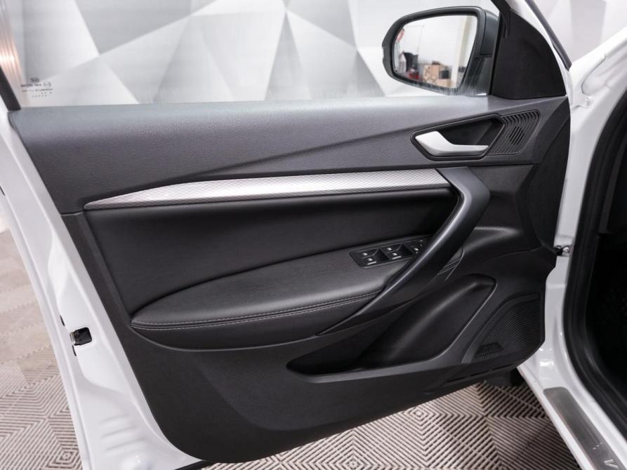 Lada (ВАЗ) Vesta I Рестайлинг (NG) Ульяновск  - изображение 16