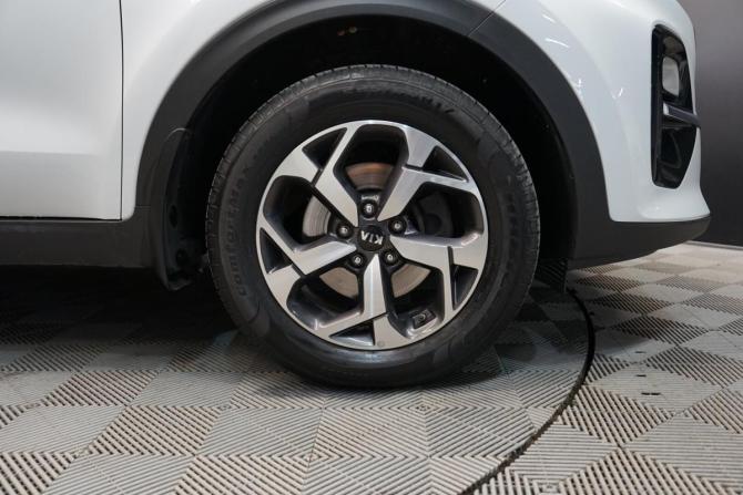 Kia Sportage IV Рестайлинг с пробегом 2019 года, цена 2 490 000 рублей, 94000 км, внедорожник, Автокод Объявления