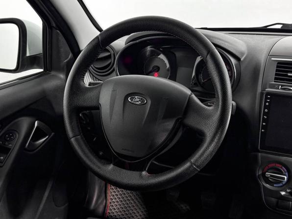 Lada (ВАЗ) Granta I Рестайлинг с пробегом 2023 года, цена 745 000 рублей, 68228 км, лифтбек, Автокод Объявления