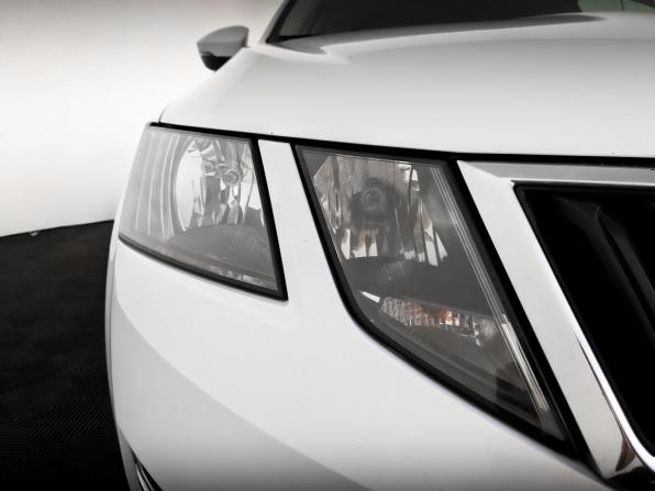 Skoda Octavia III (A7) Рестайлинг с пробегом 2019 года, цена 1 350 000 рублей, 123208 км, лифтбек, Автокод Объявления
