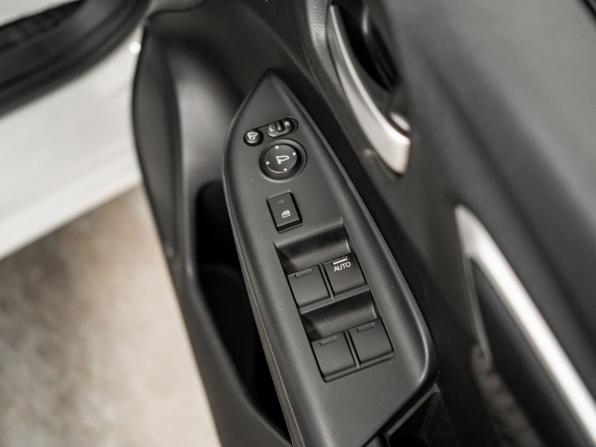 Honda Fit III Рестайлинг с пробегом 2018 года, цена 1 125 000 рублей, 182760 км, хэтчбек, Автокод Объявления