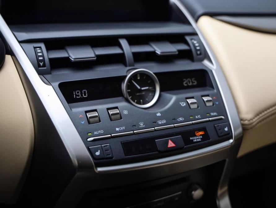 Lexus NX I Рестайлинг Санкт-Петербург  - изображение 17