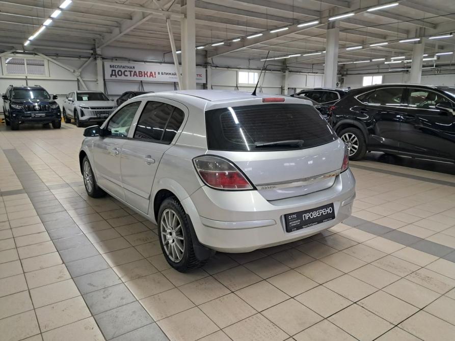 Opel Astra H Набережные Челны  - изображение 8
