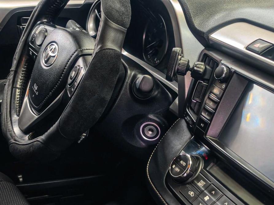 Toyota RAV4 IV (XA40) Рестайлинг Ростов-на-Дону  - изображение 16