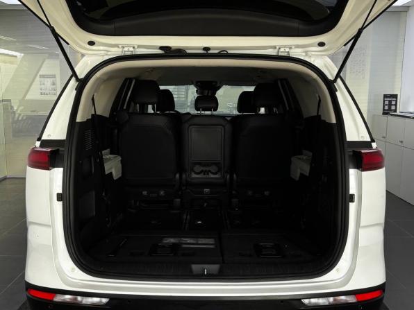 Kia Carnival IV с пробегом 2022 года, цена 4 410 000 рублей, 41229 км, минивэн, Автокод Объявления