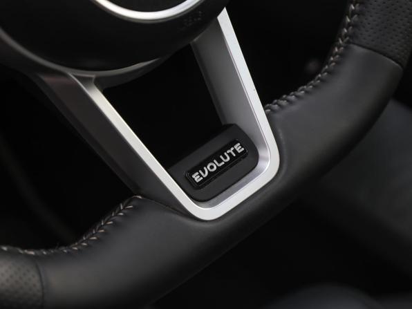Evolute i-SPACE I Рестайлинг с пробегом 2026 года, цена 3 549 000 рублей, 8900 км, внедорожник, Автокод Объявления