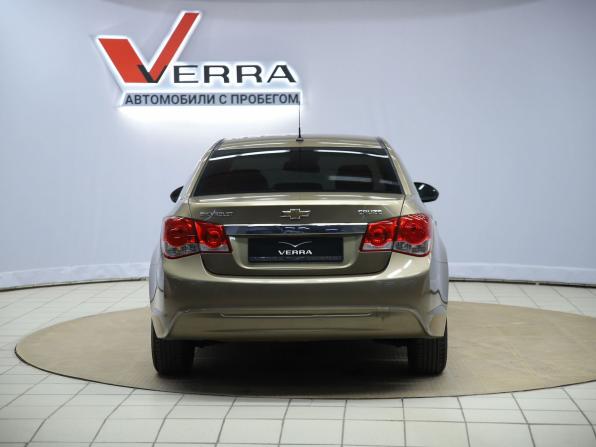 Chevrolet Cruze I Рестайлинг с пробегом 2013 года, цена 650 000 рублей, 210253 км, седан, Автокод Объявления