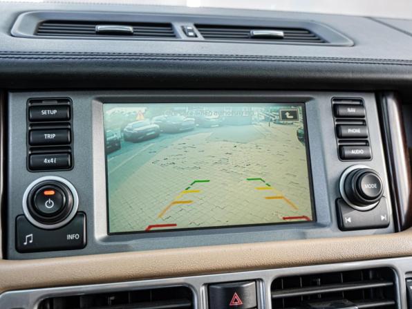 Land Rover Range Rover III Рестайлинг с пробегом 2009 года, цена 1 690 000 рублей, 391574 км, внедорожник, Автокод Объявления