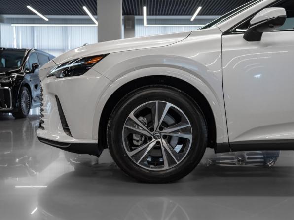 Lexus RX V с пробегом 2026 года, цена 8 600 000 рублей, 15 км, внедорожник, Автокод Объявления