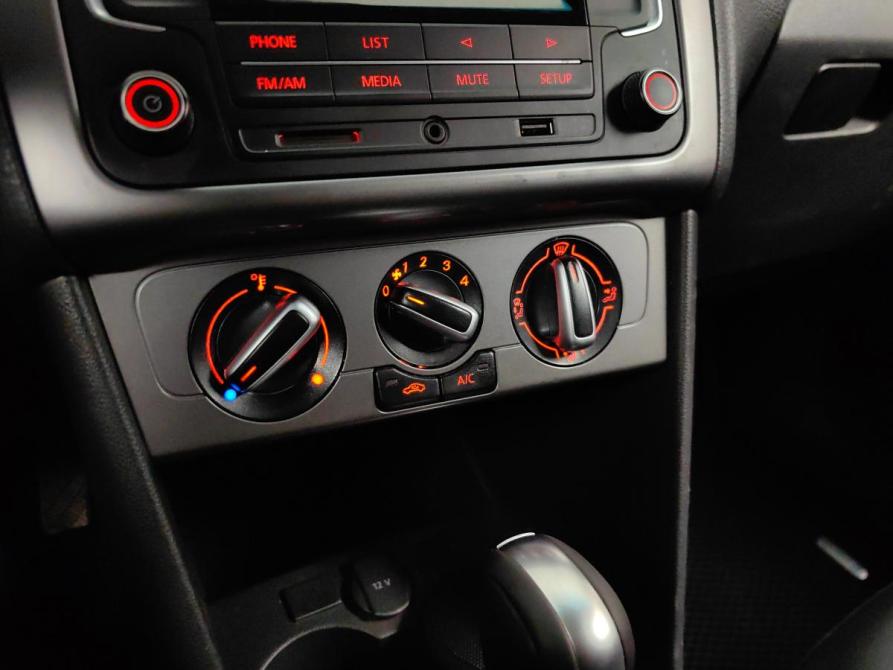 Volkswagen Polo V Рестайлинг Подольск  - изображение 15