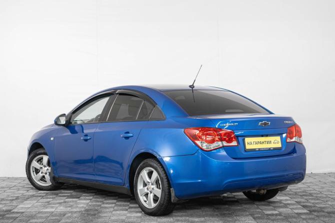 Chevrolet Cruze I с пробегом 2011 года, цена 659 000 рублей, 251000 км, седан, Автокод Объявления