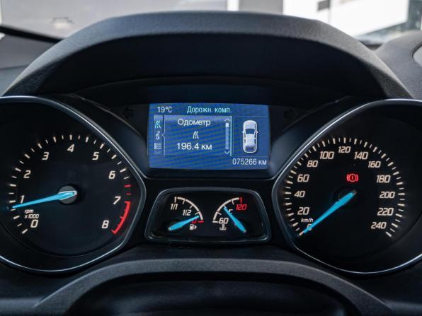 Ford Kuga II с пробегом 2013 года, цена 1 250 000 рублей, 75266 км, внедорожник, Автокод Объявления