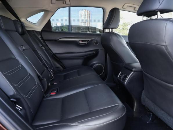 Lexus NX I с пробегом 2016 года, цена 2 949 000 рублей, 89667 км, внедорожник, Автокод Объявления