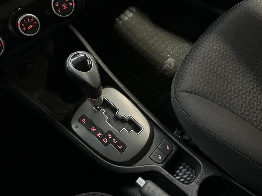 Kia Rio III Рестайлинг Санкт-Петербург  - изображение 18
