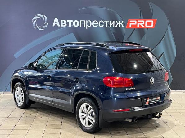 Volkswagen Tiguan I Рестайлинг с пробегом 2015 года, цена 1 300 000 рублей, 233447 км, внедорожник, Автокод Объявления