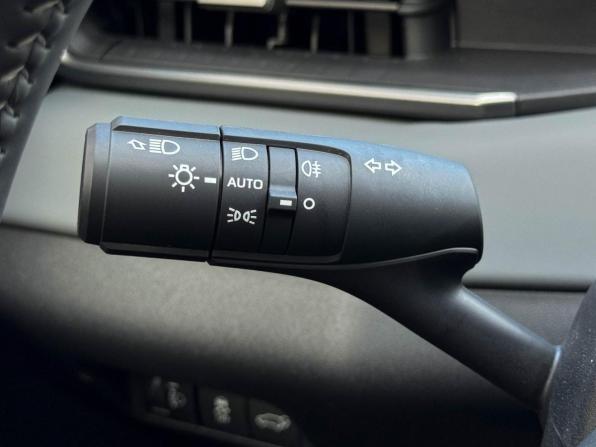 Toyota RAV4 V (XA50) с пробегом 2026 года, цена 4 280 000 рублей, 34 км, внедорожник, Автокод Объявления