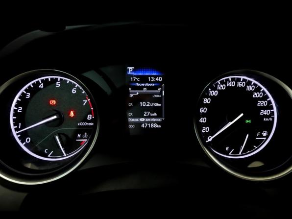 Toyota Camry VIII (XV70) Рестайлинг с пробегом 2021 года, цена 3 225 000 рублей, 47174 км, седан, Автокод Объявления