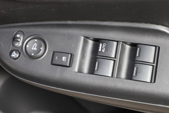 Honda Shuttle II с пробегом 2015 года, цена 1 029 000 рублей, 187000 км, универсал, Автокод Объявления