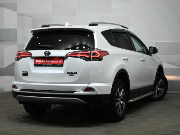 Toyota RAV4 IV (XA40) Рестайлинг с пробегом 2018 года, цена 2 800 000 рублей, 115850 км, внедорожник, Автокод Объявления