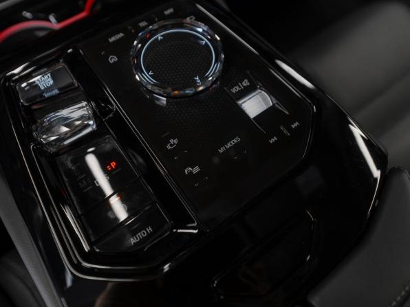 BMW 5 серии VIII (G60/G61/G68) с пробегом 2023 года, цена 6 850 000 рублей, 29999 км, седан, Автокод Объявления
