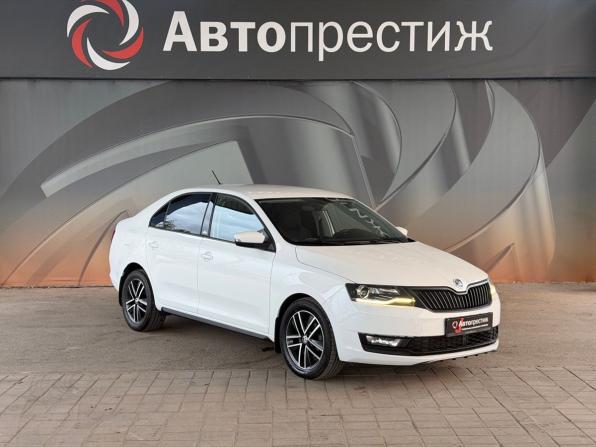 Skoda Rapid I Рестайлинг с пробегом 2017 года, цена 1 349 000 рублей, 118402 км, лифтбек, Автокод Объявления