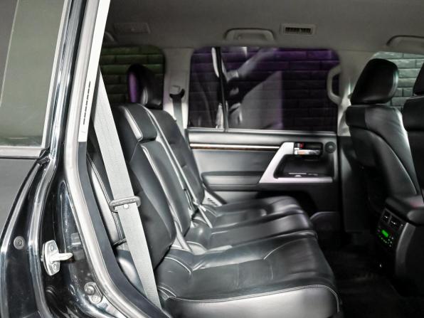 Toyota Land Cruiser 200 Series Рестайлинг 1 с пробегом 2015 года, цена 4 050 000 рублей, 293406 км, внедорожник, Автокод Объявления
