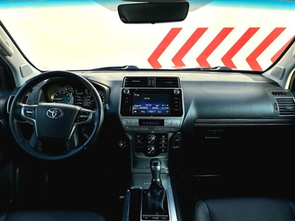 Toyota Land Cruiser Prado 150 Series Рестайлинг 2 с пробегом 2018 года, цена 4 860 000 рублей, 217777 км, внедорожник, Автокод Объявления